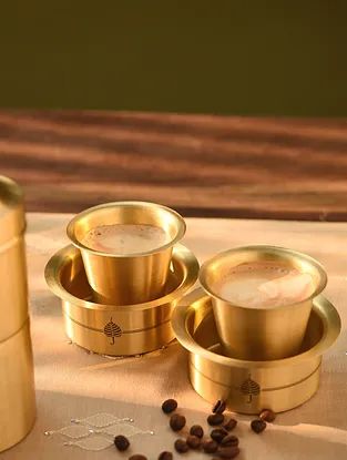 Traditional davara-tumbler set